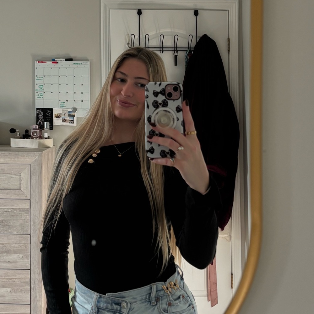 Meet your Posher, Britney